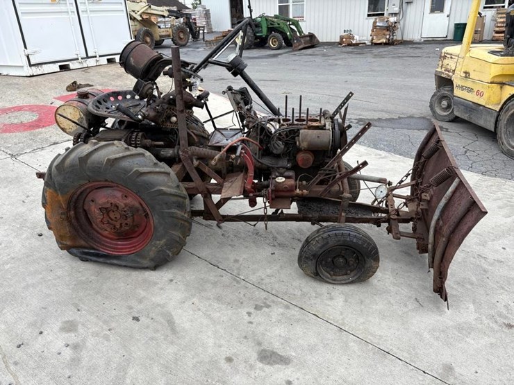 morris-minor-tractor-image-6