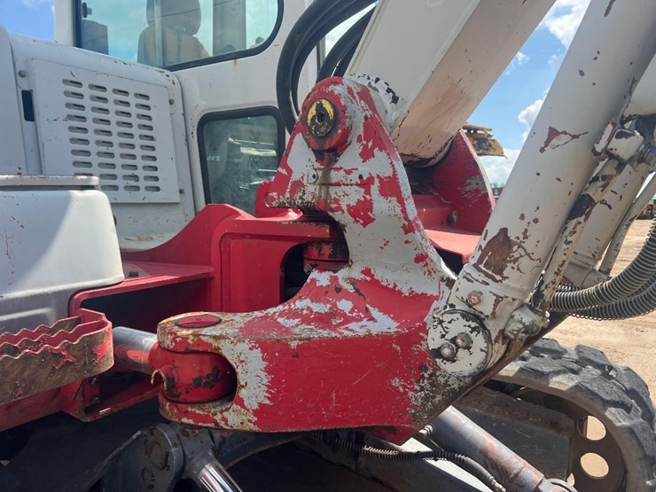 2004-takeuchi-tb175-image-18
