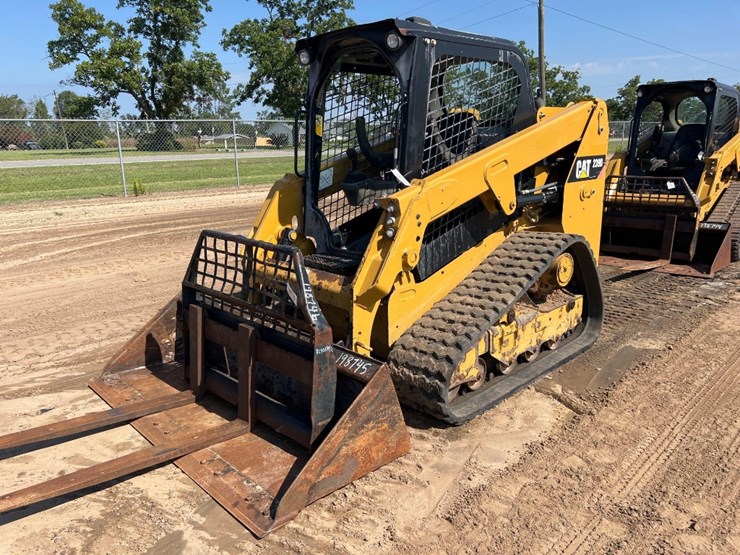 caterpillar-239d-image-8