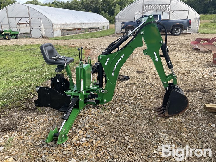 john-deere-4320-image-4