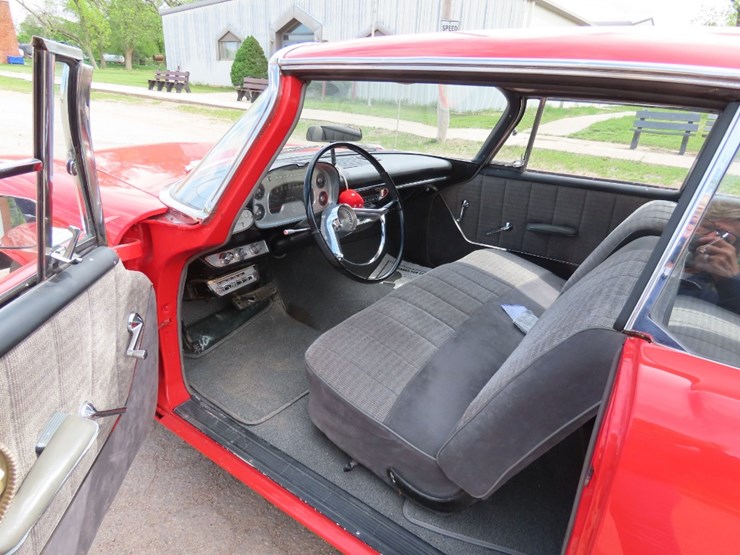 1958-plymouth-savoy-custom-image-13