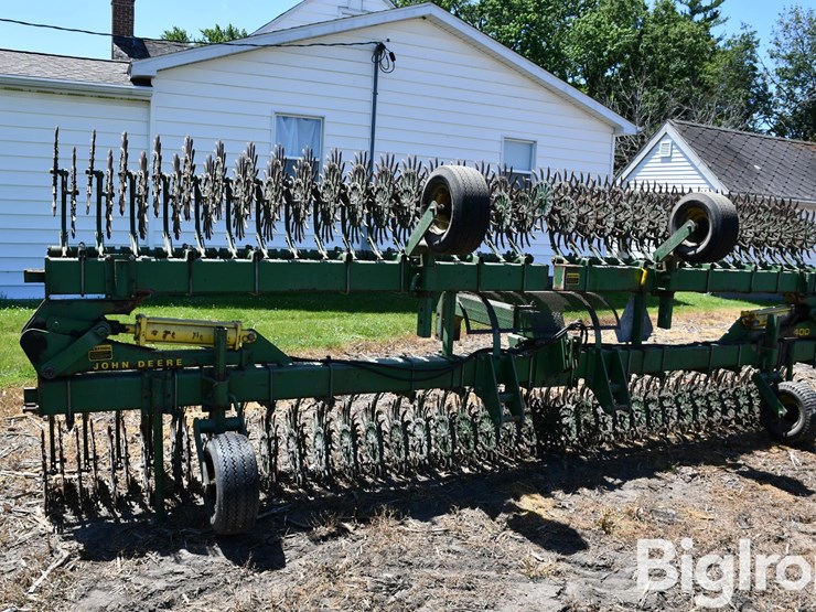 john-deere-41-image-3