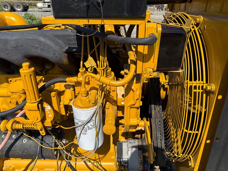 #38-•-inop-caterpillar-4-cyl-power-unit-2b10852-inv#:-30177-image-11
