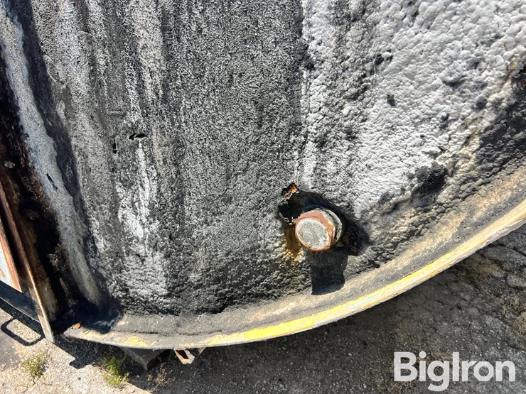 15,000-gallon-(approx.)-steel-liquid-feed-storage-tank-image-10