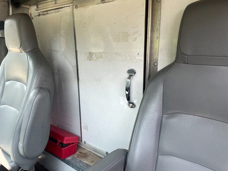 2018-ford-e450-image-51