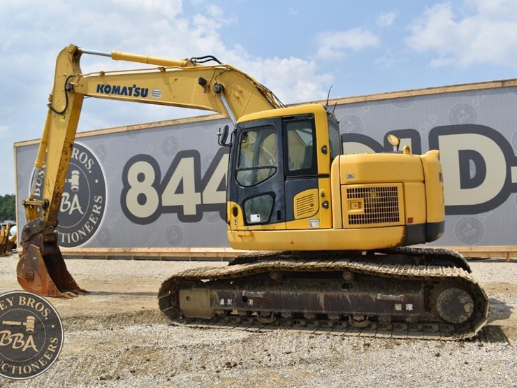 2012-komatsu-pc228us-lc-8-image-13