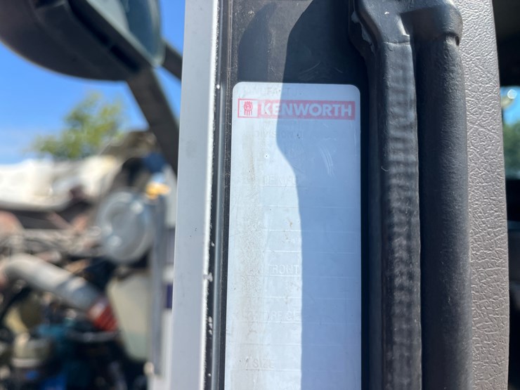 2006-kenworth-t600-image-39