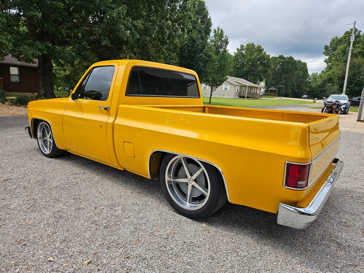1984-chevrolet-c10-image-14