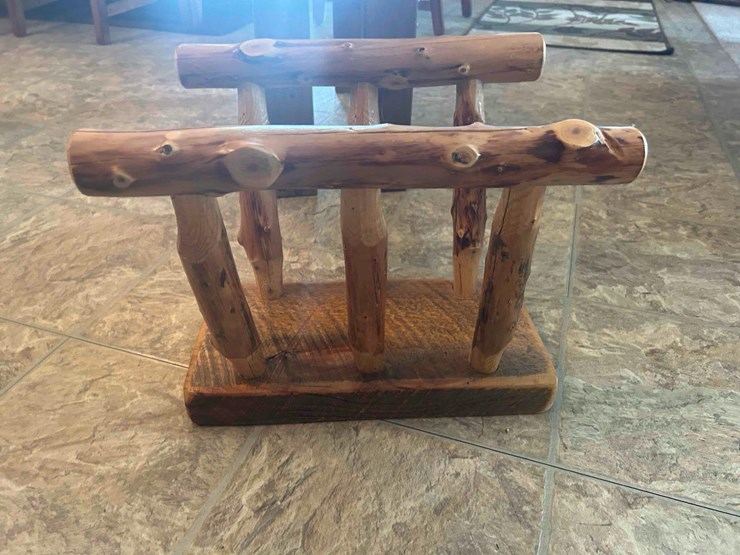 log-fixtures-image-2