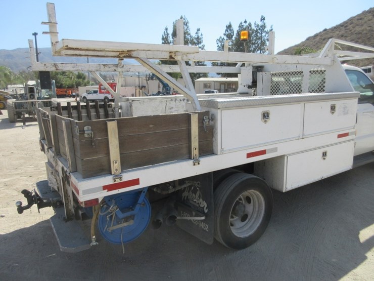 2016-ford-f550-sd-image-15