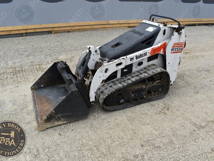 2005-bobcat-mt55-image-1