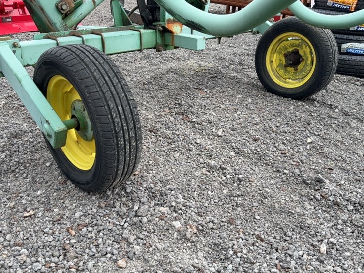 john-deere-8-image-5