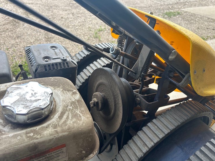 jari-sickle-mower-image-11