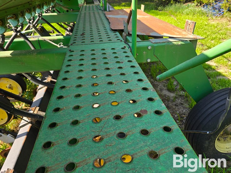 john-deere-750-image-20