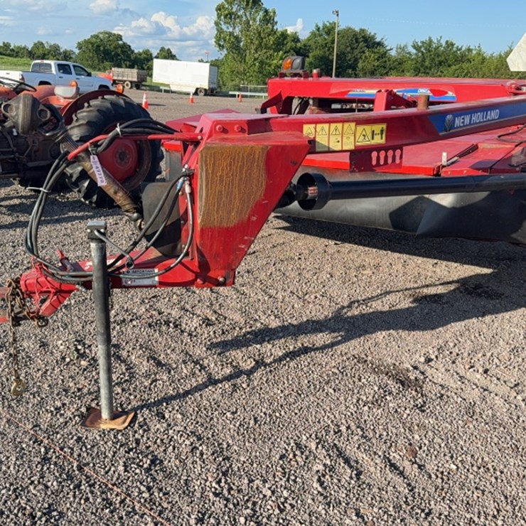2019 NEW HOLLAND 210