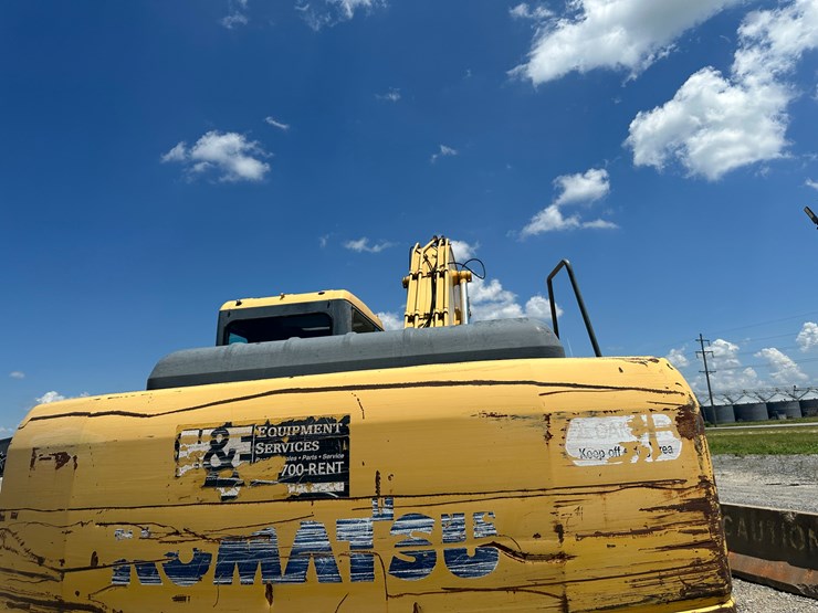 komatsu-pc200-image-54