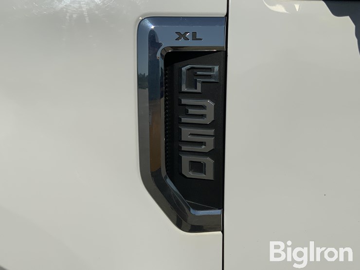 2017-ford-f350-xl-image-15