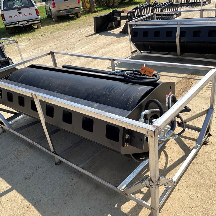 #2242 • 2025 JCT Heavy Duty 72" Skid Steer Vibratory Roller
