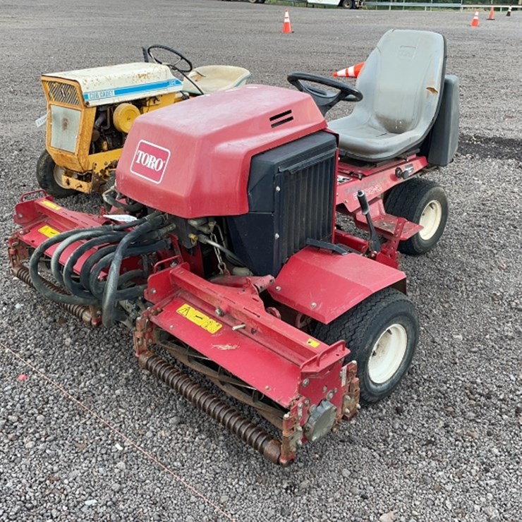 TORO REELMASTER 2300D