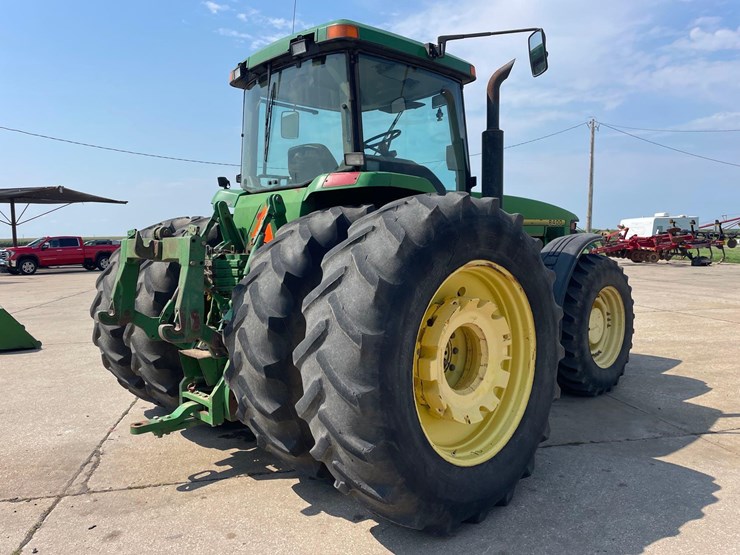 john-deere-8400-image-4