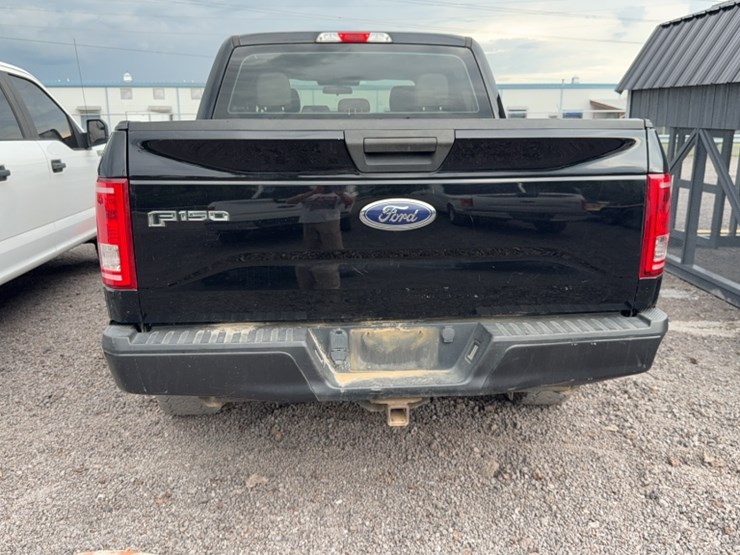 2017-ford-f150-image-9