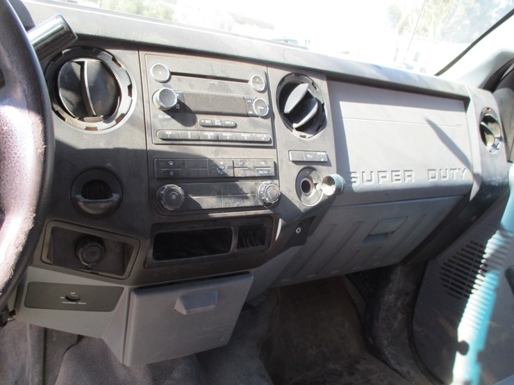 2015-ford-f250-sd-image-8