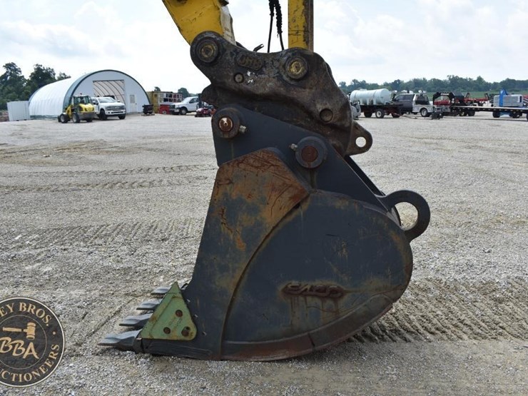 2015-komatsu-pc360-lc-11-image-21