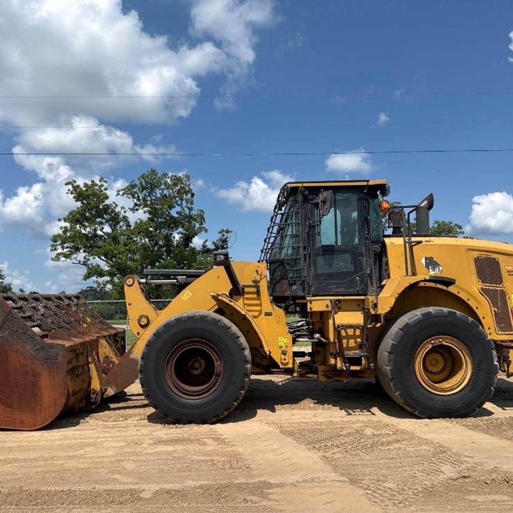 CATERPILLAR 962M