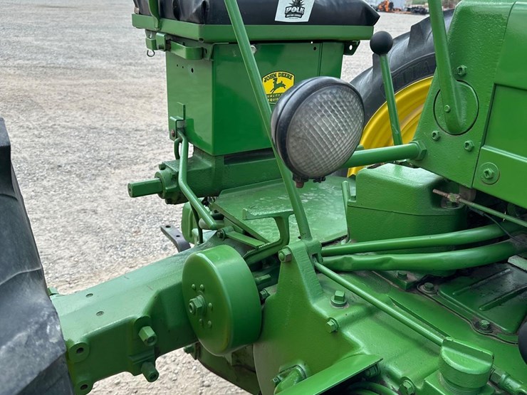 john-deere-50-image-13