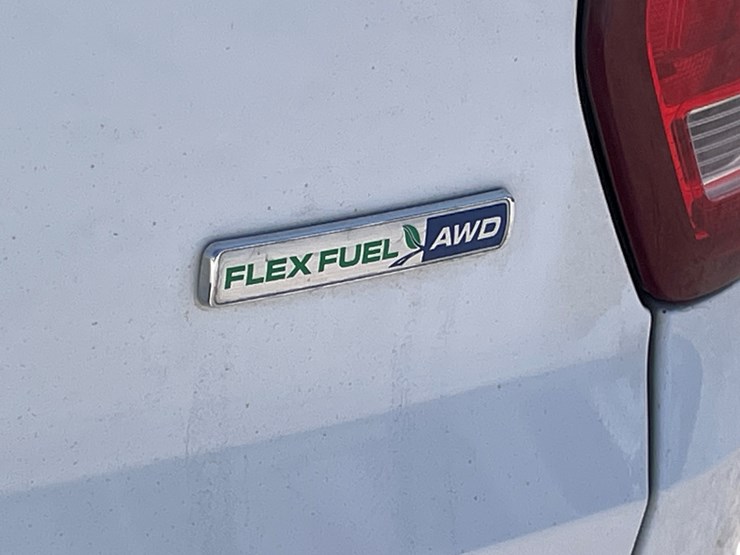 2018-ford-explorer-image-91