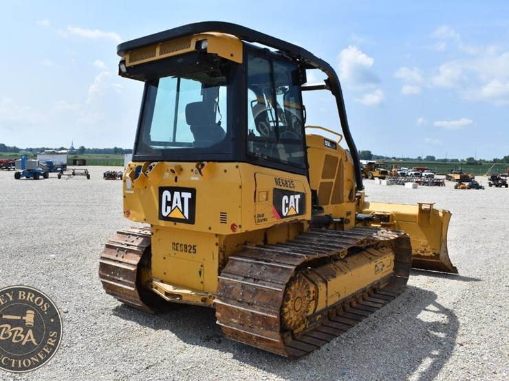 2019-caterpillar-d5k-lgp-image-23