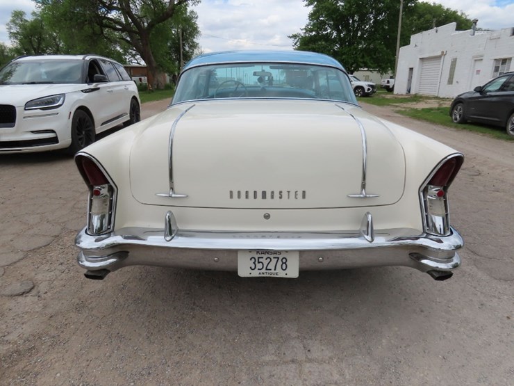 1956-buick-roadmaster-image-10