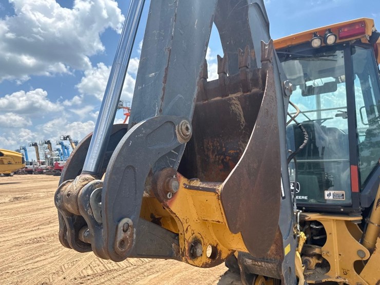 deere-310sj-image-17