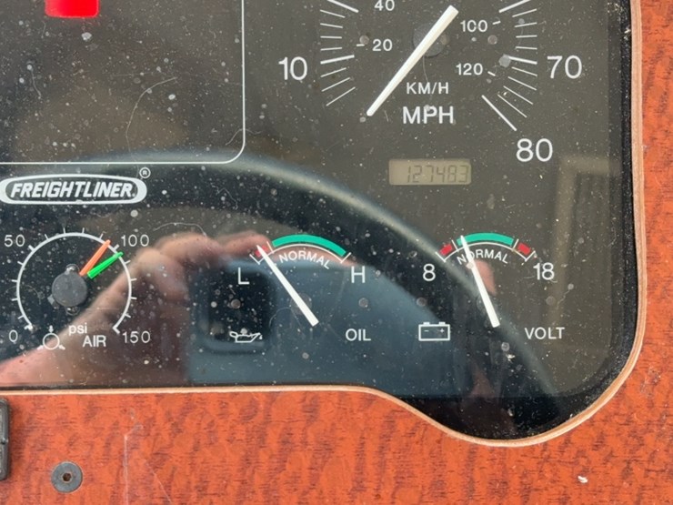 #3003-•-1996-freightliner-scenic-cruiser-38'-motor-home-image-31