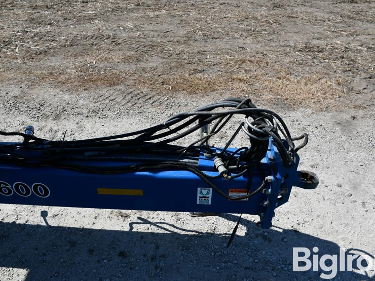 2007-kinze-3600-image-11