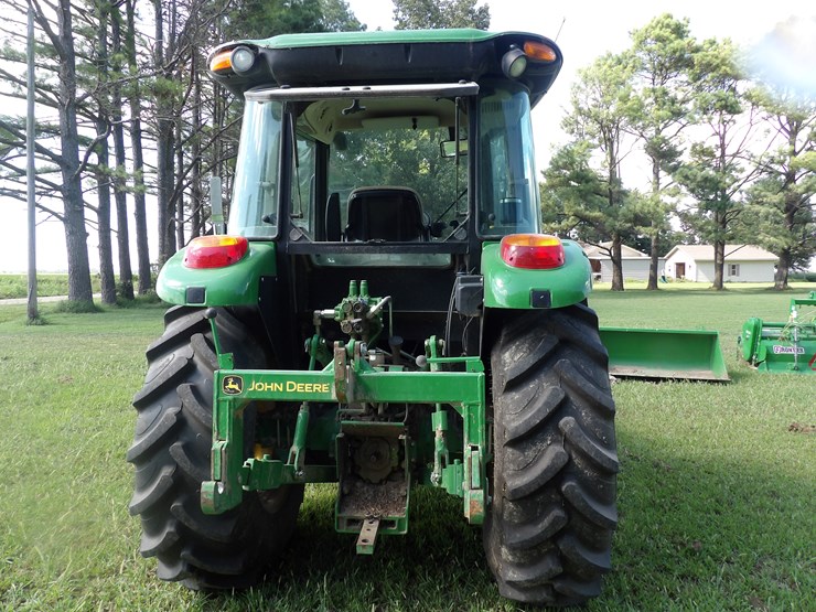 2019-john-deere-5090e-image-4