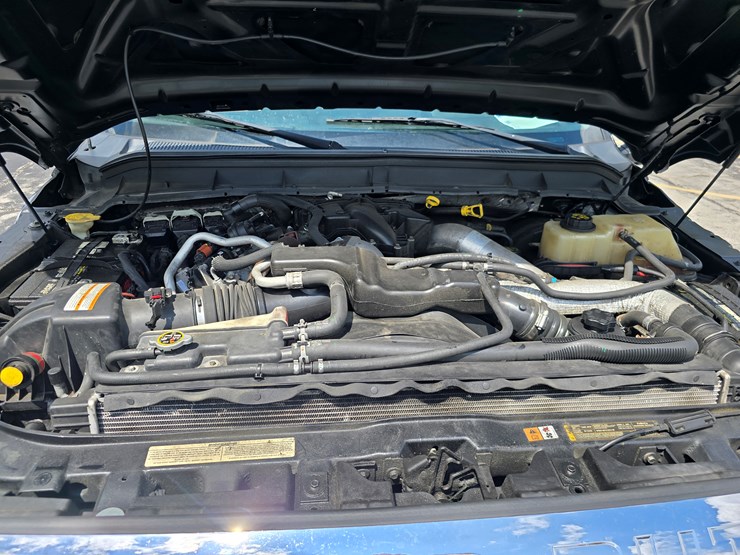 2015-ford-f350-image-52
