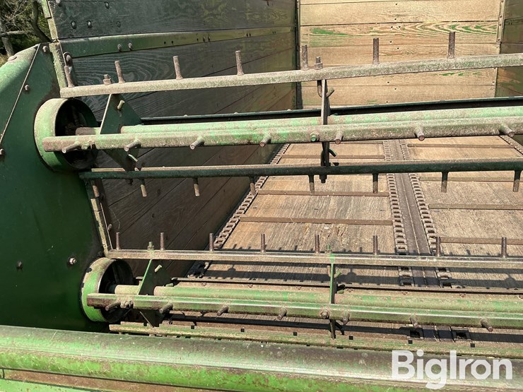 john-deere-harvest-wagon-image-16