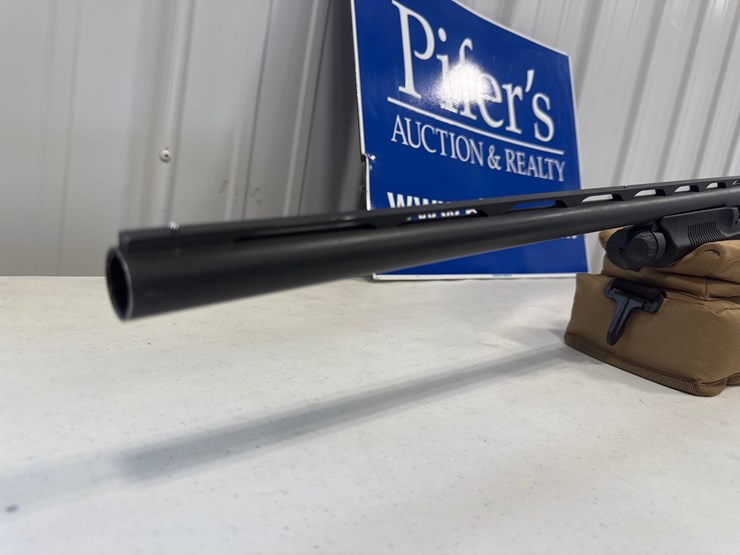 benelli-nova-12-gauge-pump-image-6
