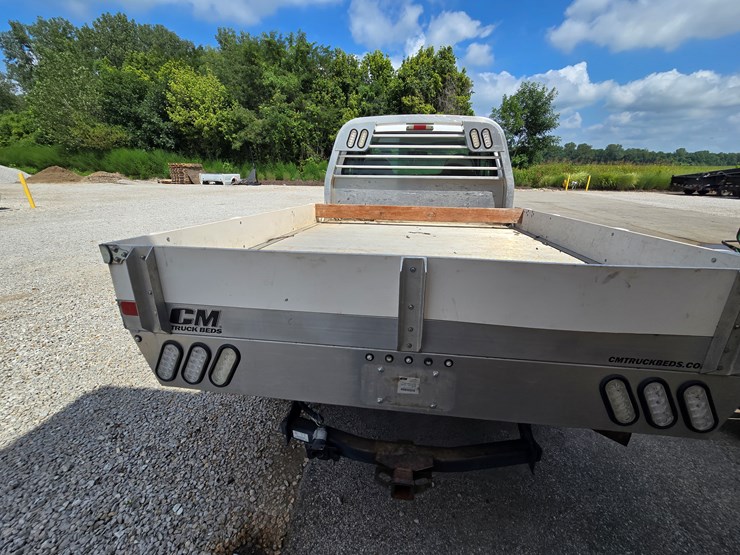 2005-ford-f350-image-18