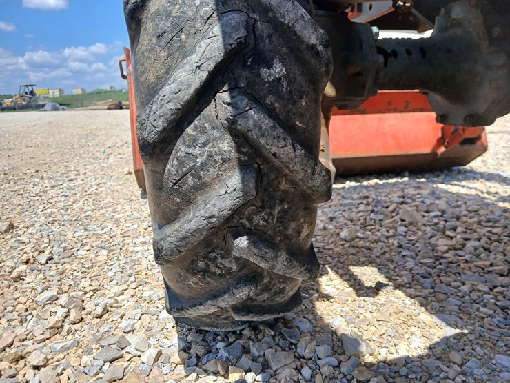 kubota-b1750-image-39
