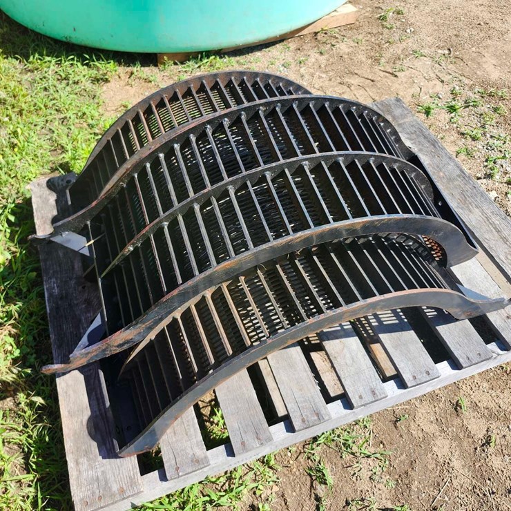 Concaves for 5140 combine