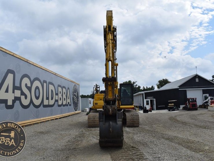 2015-komatsu-pc360-lc-11-image-16