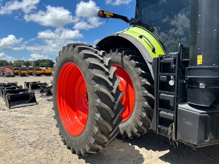 #58-•-2020-claas-920-axion-mfwd-tractor-vpkta4400-inv#:-26400-image-10