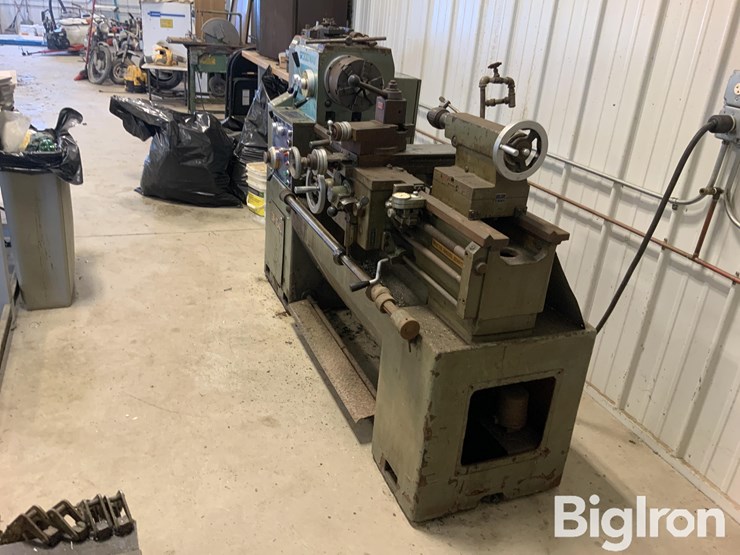 goodway-gw-1640-metal-lathe-image-6