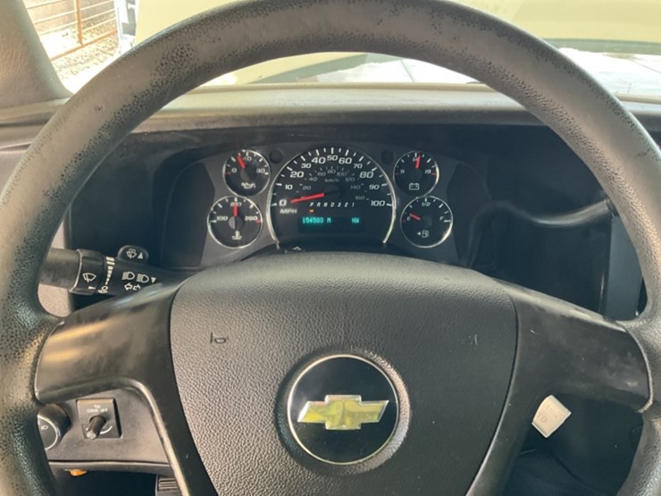 2014-chevrolet-express-1500-image-19