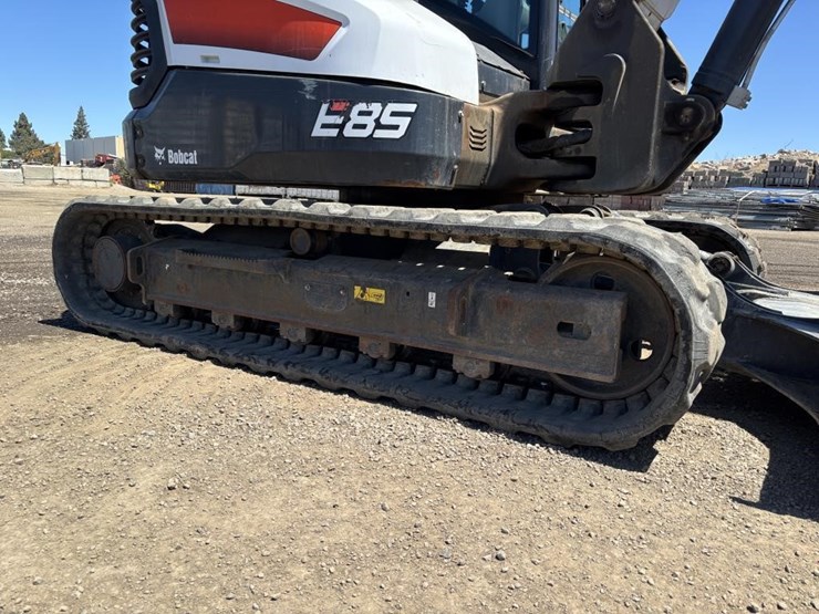 2018-bobcat-e85-image-26