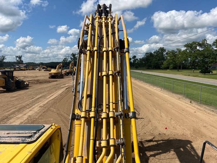 2020-komatsu-pc360-lc-11-image-34