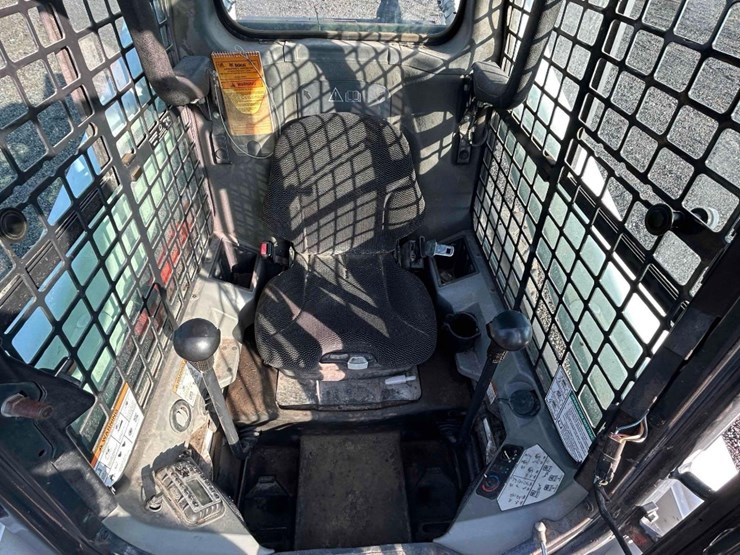 2019-bobcat-s770-image-23