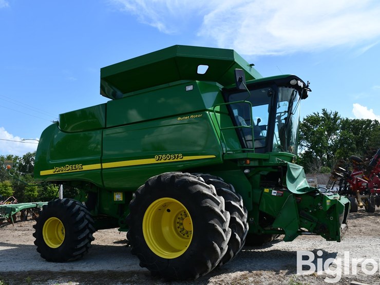 2006-john-deere-9760-sts-image-3
